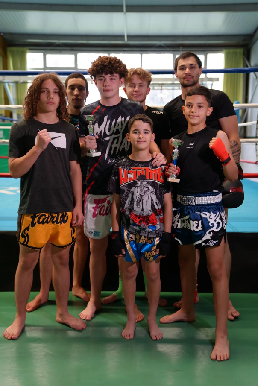En équipe au dojo — La Mémoire du Muay Thaï