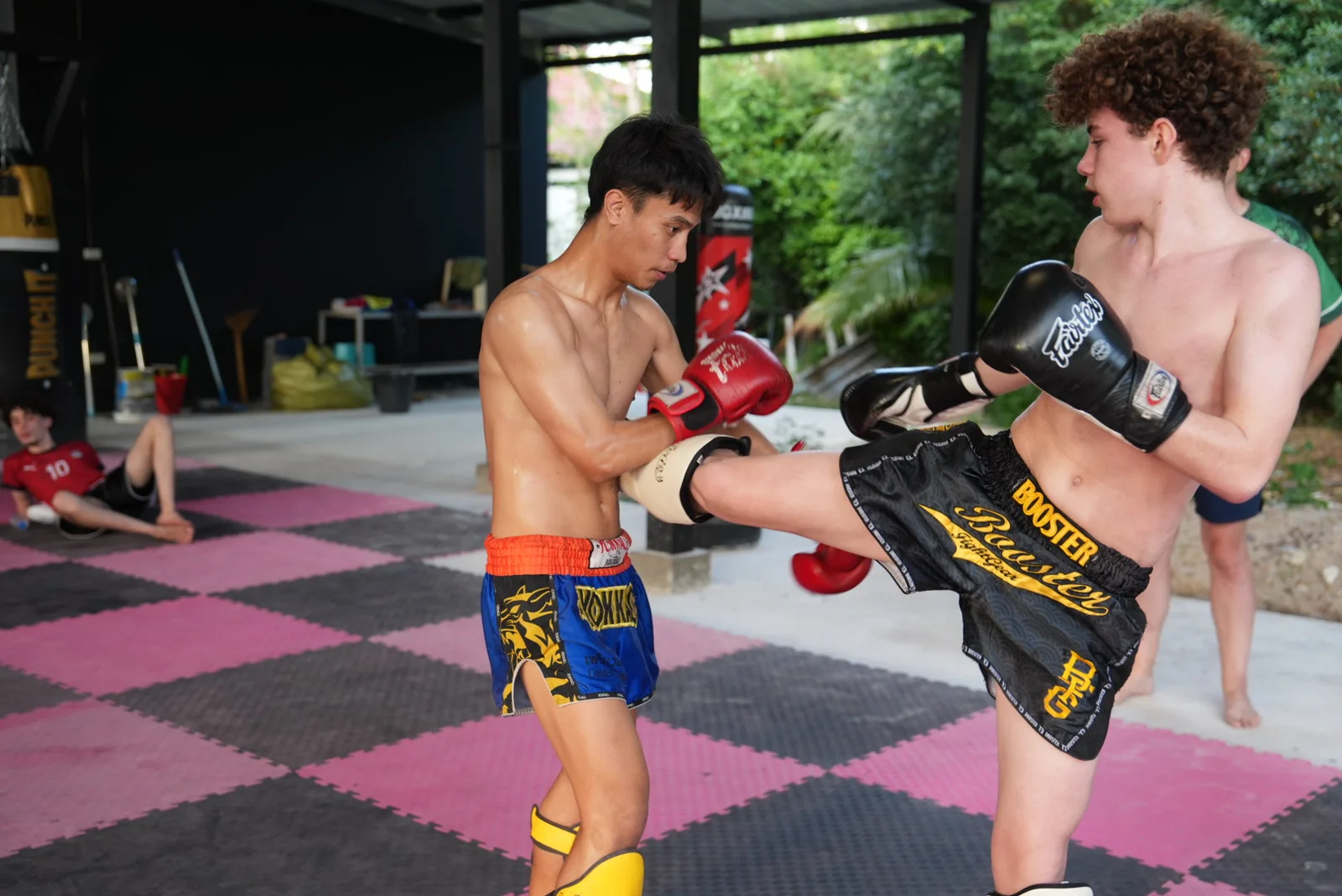 Technique et progression au club — La Mémoire du Muay Thaï